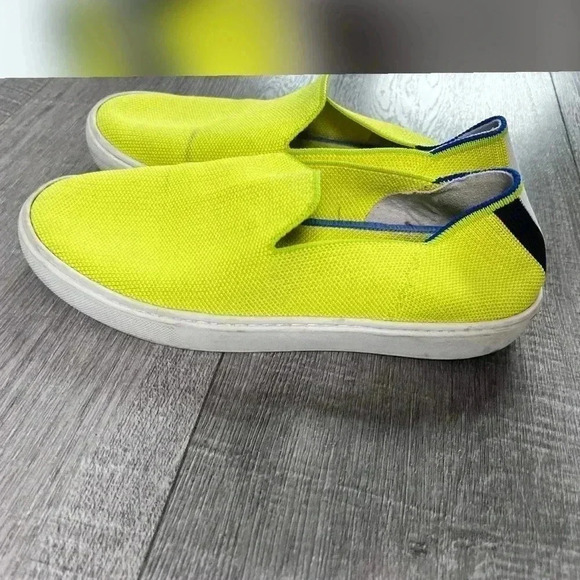 Rothy’s The Original Slip On Sneaker in Electric Lemon EXTREMELY RARE - Picture 2 of 7